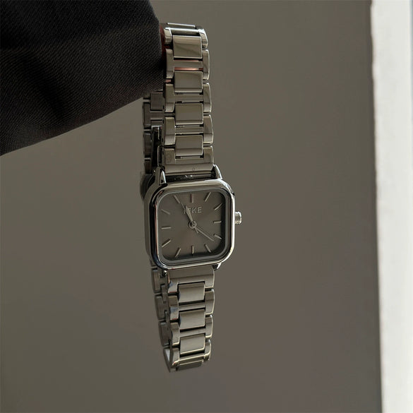 Women's Luxury Steel Band Quartz Watch Gray Silver Simple Elegant Cold Style