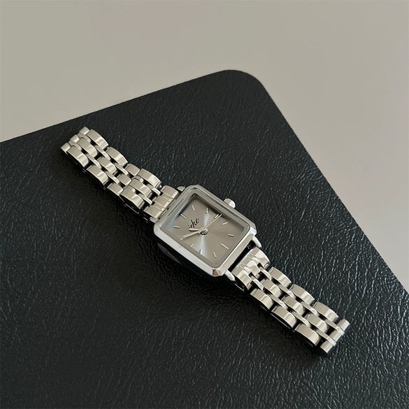 Women's Luxury Steel Band Quartz Watch Gray Silver Simple Elegant Cold Style