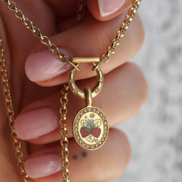 Women's Luxury Strawberry Pattern Titanium Steel Necklace With Pearl Furnace Vacuum Plating 18K Real Gold