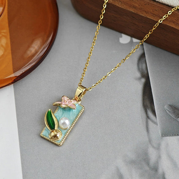 Women's Medieval Oil Painting Style Square Lily Titanium Steel Necklace With French Retro Drip Glaze Design Copper Pendant O Word Chain And Electroplating
