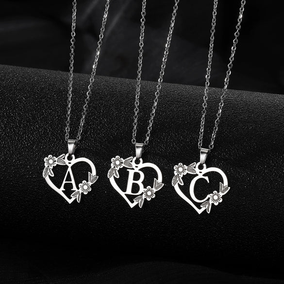 Women's Metal Alloy Necklace With Heart Flower Cut Out And Letters Pattern Electroplated O Word Chain