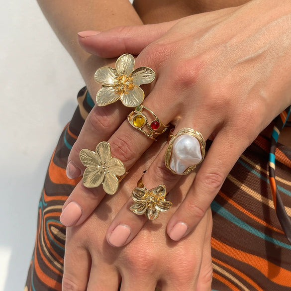 Women's Metal Baroque Style Geometric And Flower Pattern Electroplated Ring With Imitation Pearl And Gemstone