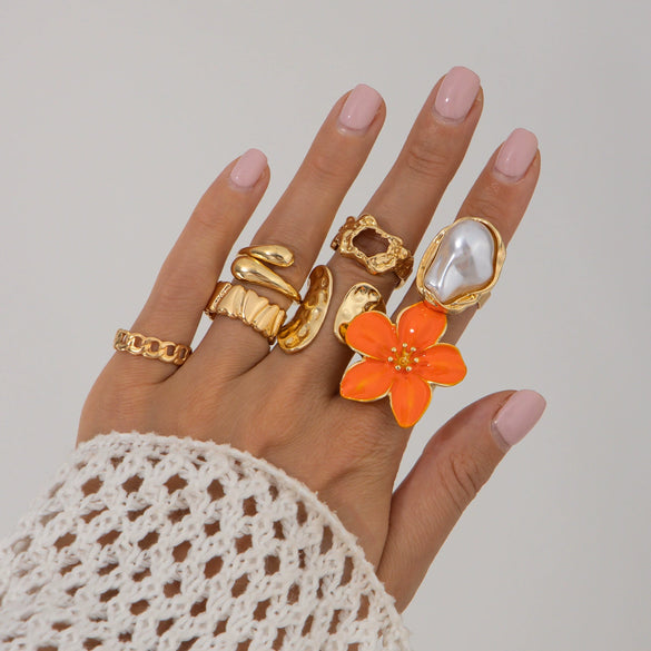 Women's Metal Baroque Style Geometric And Flower Pattern Electroplated Ring With Imitation Pearl And Gemstone