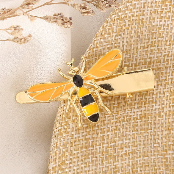 Women's Metal Bee Hairpin Side Clip With Dripping Oil Finish Animal Design Bangs Barrette And Delicate Hair Accessory