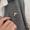 Women's Metal Brooch Accessories With Freshwater Real Pearls And Diamond Design Minimalist Style