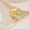 Women's Metal Choker With Geometric Pattern Made Of Zinc Alloy
