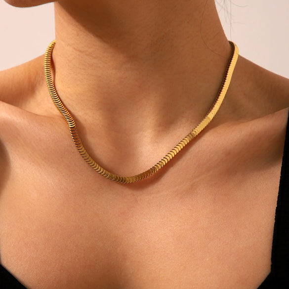 Women's Metal Cold Style Centipede Chain Stainless Steel And Titanium Steel Necklace With Geometric Pattern And Electroplating