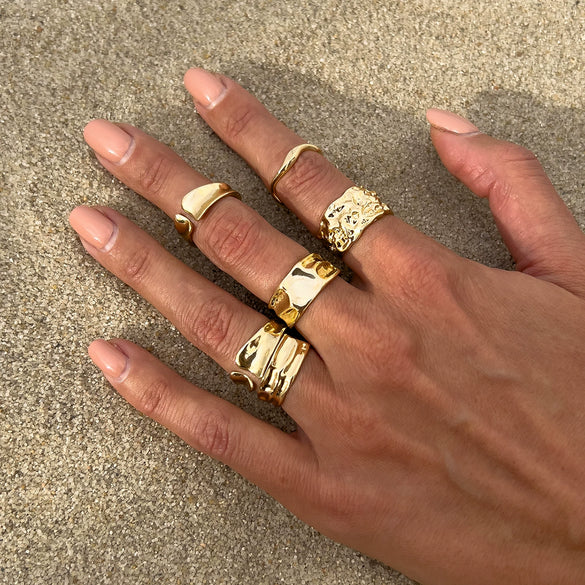 Women's Metal Geometric Irregular Pleated Open Water Drop Ring With Electroplating