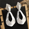 Women's Metal Geometric Water Drop Statement Earrings With Diamond Pattern And Long Dangle Design