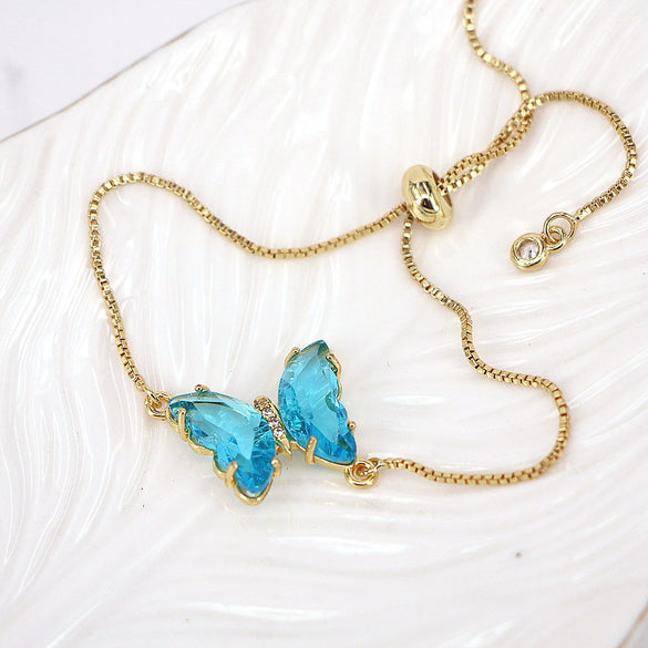 Women's Metal Rhinestone Butterfly Pendant Chain Bracelet With Geometric Design And Diamond Treatment