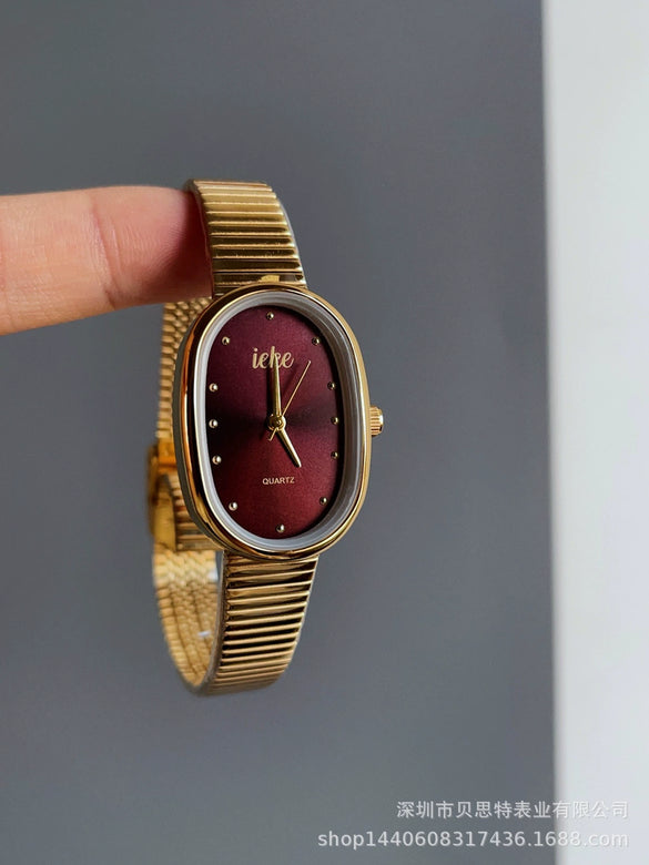 Women's Midcentury Style Alloy Case Quartz Watch With Golden Monkey Strap