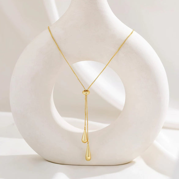 Women's Minimalist Adjustable Water Drop Pendant Necklace With Snake Bone Chain Electroplated Metal Clavicle Chain