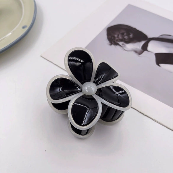 Women's Minimalist Geometric Handmade Egg Flower Hair Grab Clip