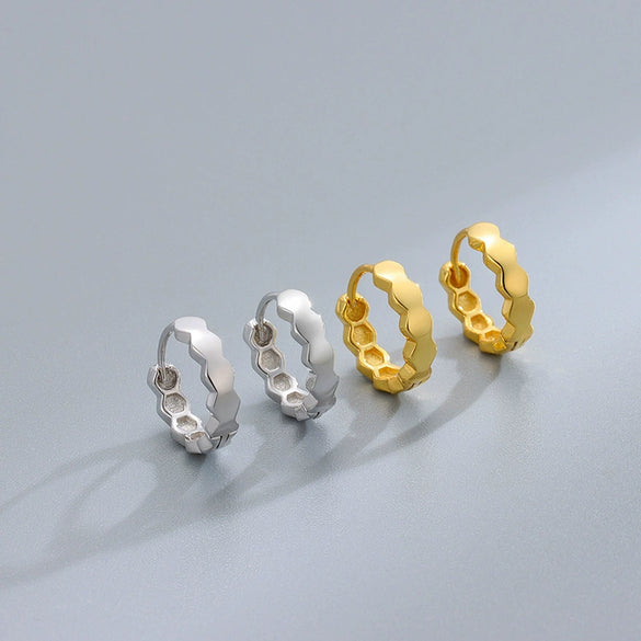 Women's Minimalist Geometric Hexagonal Hoop Earrings With Silver Needle And Electroplated Copper Honeycomb Design
