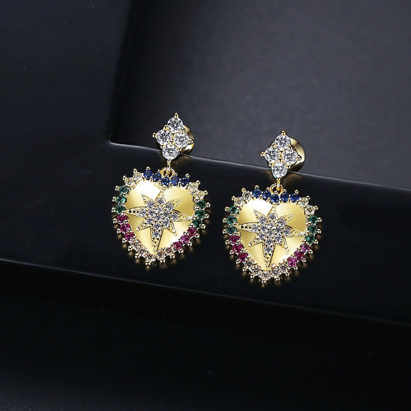 Women's Minimalist Heartshaped Copper Earrings With Zircon Inlay And Electroplated Finish