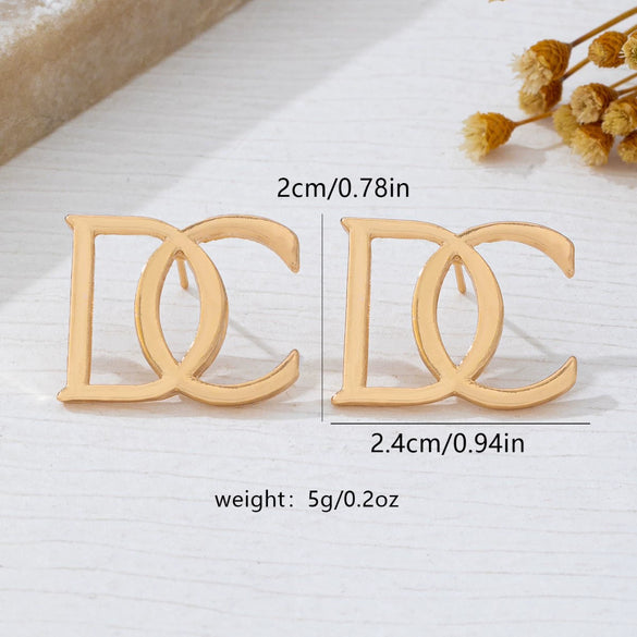 Women's Minimalist Letter Earrings Zinc Alloy Jewelry With Electroplated Smooth Finish And Modern Style