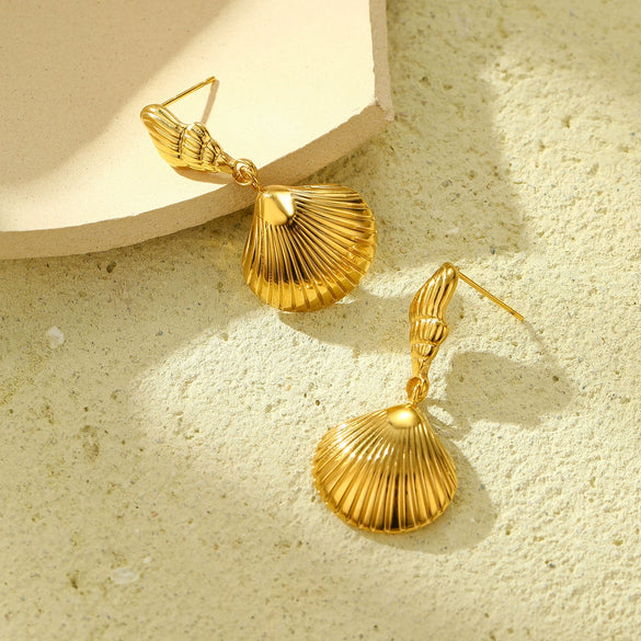 Women's Minimalist Natural Conch Scallop Titanium Steel Electroplated Earrings