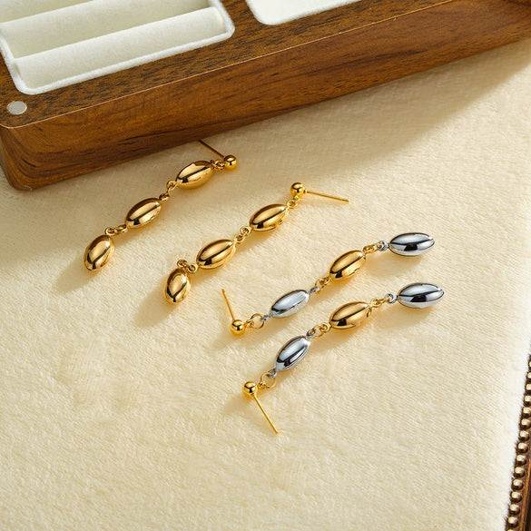 Women's Minimalist Oval Hollow Geometric Stainless Steel Earrings With 18K Vacuum Plated Finish