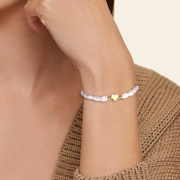 Women's Minimalist Stainless Steel Irregular Imitation Pearl Beaded Heart Bracelet With Adjustable Electroplated Design