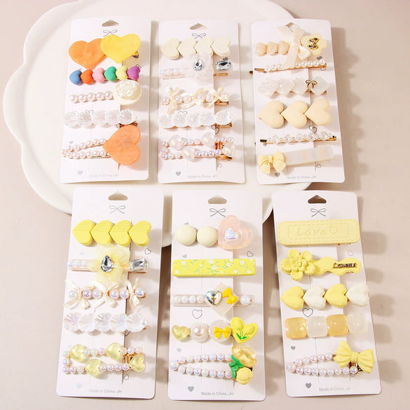 Women's Mixed Material Heart Shaped Inlaid Rhinestone Hairpin Hair Accessories
