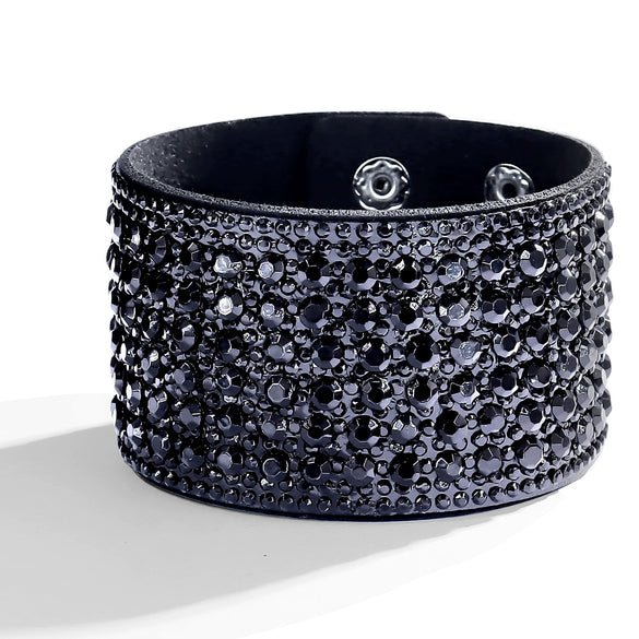 Women's Multi Layer Artificial Leather Bracelet With Magnetic Buckle Electroplated Heart And Geometric Full Rhinestone Wide Edge Design
