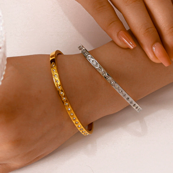 Women's Narrow Version Stainless Steel 18K Gold Plated Bracelet With Diamond Buckle