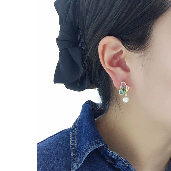 Women's Natural Freshwater Pearl And Abalone Shell Earrings In S925 Sterling Silver With 18K Gold Oblate Shape