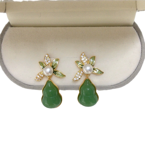 Women's Natural Freshwater Pearl And Chalcedony Earrings With S925 Sterling Silver Needle Oblate Shape