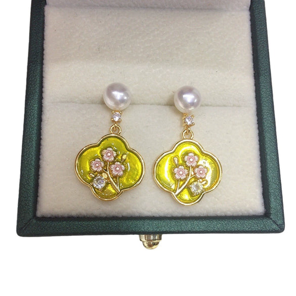 Women's Natural Freshwater Pearl Earrings In Oil Painting Style Four Leaf Clover Shape With S925 Sterling Silver
