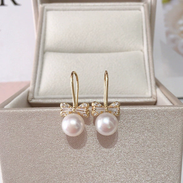 Women's Natural Freshwater Pearl Earrings Light Luxury Style Zircon Bow Ear Hook Oblate Round Shape