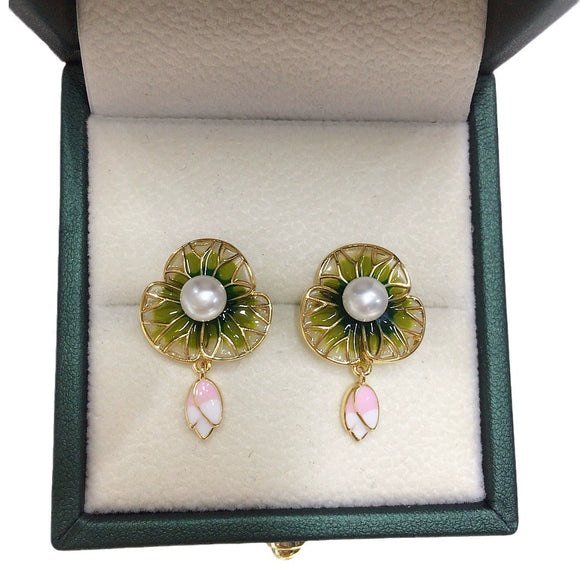 Women's Natural Freshwater Pearl Earrings S925 Sterling Silver Flat Round And Bun Round Shape
