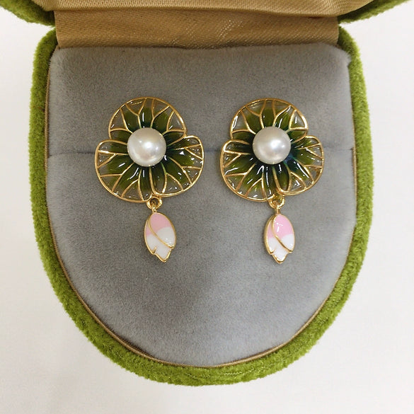 Women's Natural Freshwater Pearl Earrings S925 Sterling Silver Flat Round And Bun Round Shape