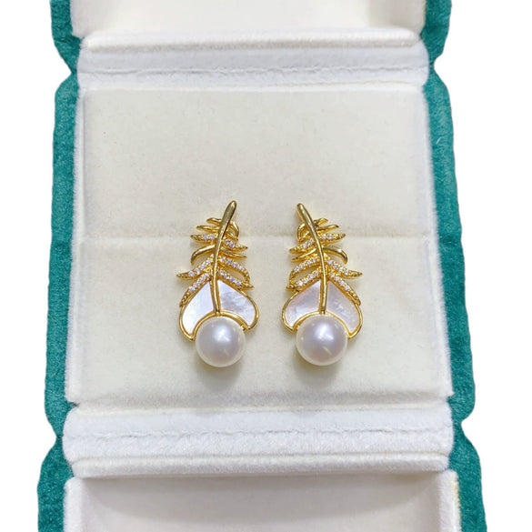 Women's Natural Freshwater Pearl Earrings S925 Sterling Silver Microinlaid Zircon Seashells Feather Oblate Style
