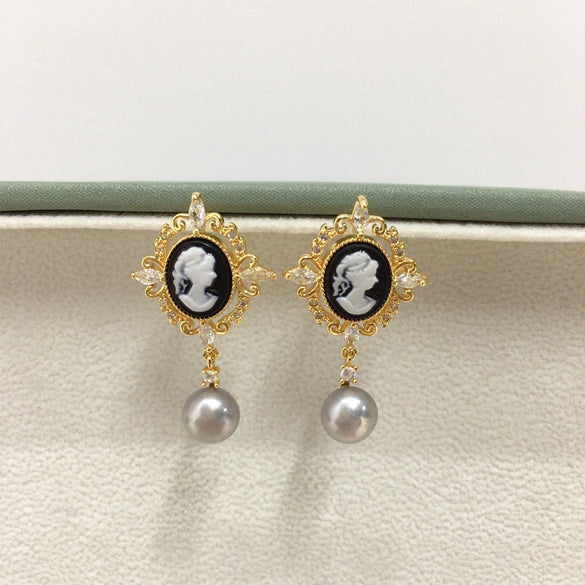Women's Natural Freshwater Pearl Earrings S925 Sterling Silver Needle 18K Gold Anaglyph Flat Round And Bun Round Shape