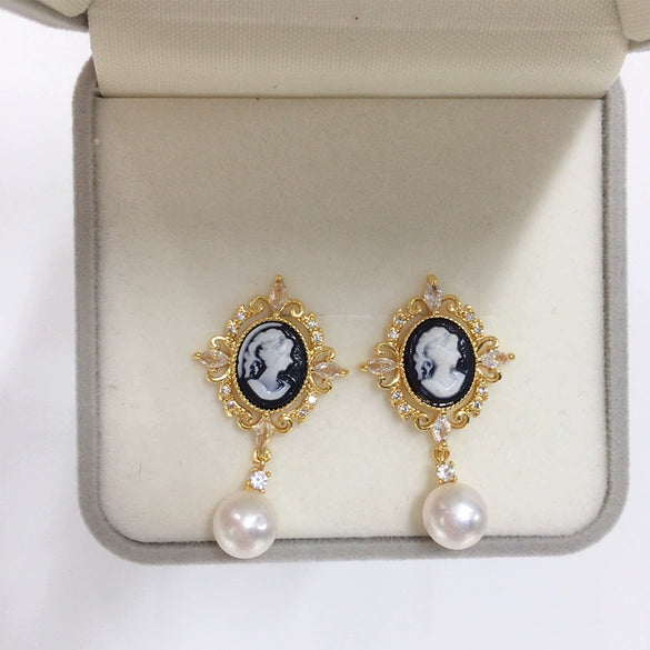 Women's Natural Freshwater Pearl Earrings S925 Sterling Silver Needle 18K Gold Anaglyph Flat Round And Bun Round Shape