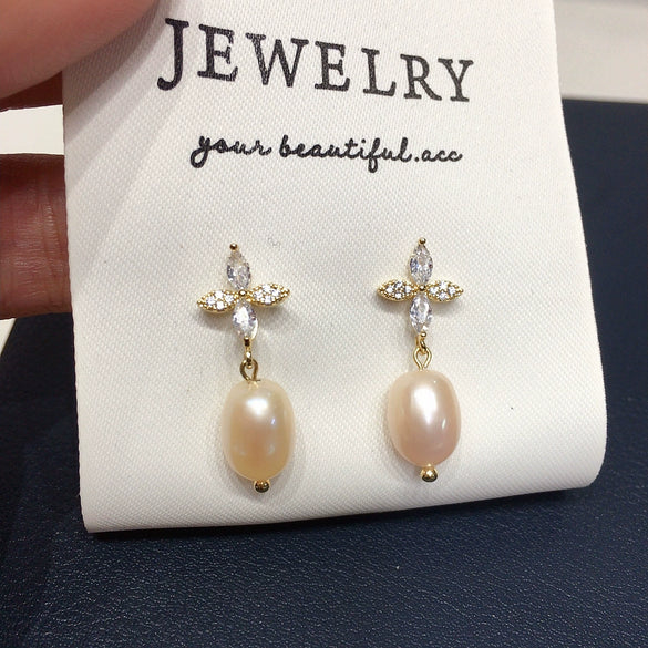 Women's Natural Freshwater Pearl Earrings With Alloy Inlaid Artificial And Semiprecious Stones In Drop And Rice Shapes