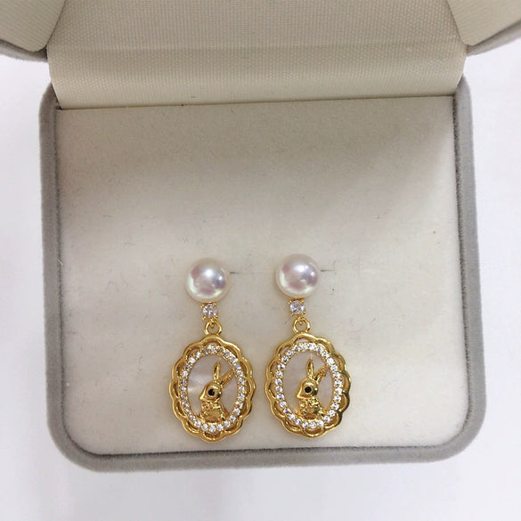 Women's Natural Freshwater Pearl Earrings With S925 Sterling Silver Needle And Sea Shell Bunny Design Oblate Shape