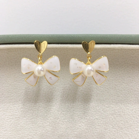 Women's Natural Freshwater Pearl S925 Sterling Silver Heart Bow Earrings 18K Goldfilled