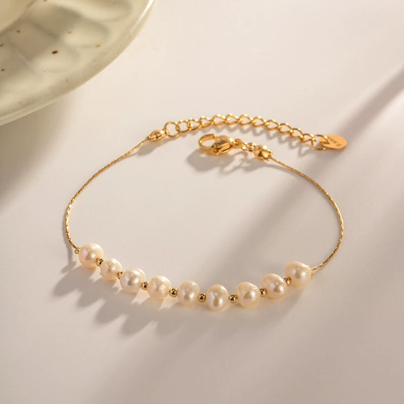 Women's Natural Freshwater Pearl Stainless Steel Geometric Electroplated Bracelet