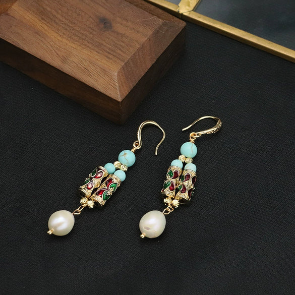 Women's Natural Pearl Antique Vintage Handmade Earrings With Geometric Pattern And Electroplating
