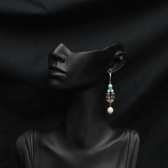 Women's Natural Pearl Antique Vintage Handmade Earrings With Geometric Pattern And Electroplating