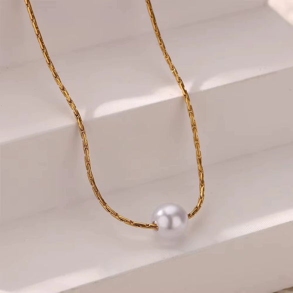 Women's Natural Pearl Pendant Necklace Titanium Steel Light Luxury Minimalist Round Snake Chain