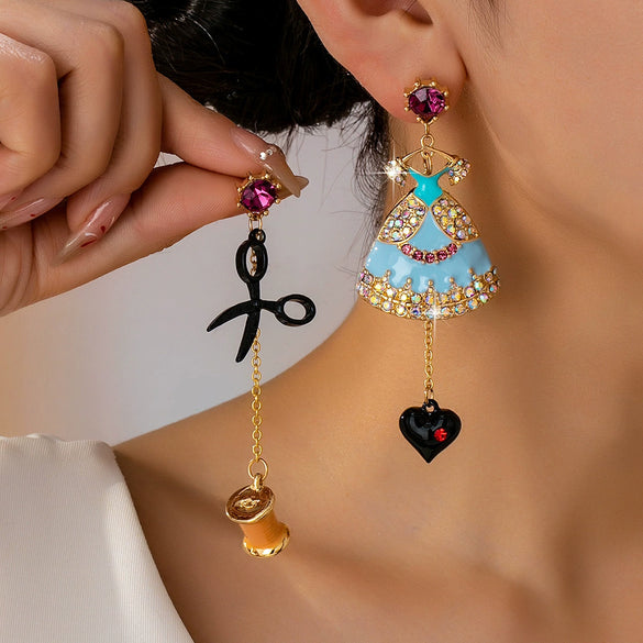 Women's Niche Geometric Heart Earrings With Black Retro Design Zinc Alloy Construction And Electroplated Finish