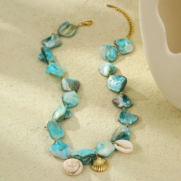 Women's Ocean Series Irregular Shell Conch Beach Style Titanium Steel And Stainless Steel Electroplated Clavicle Necklace