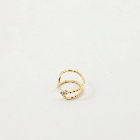 Women's Open End Stainless Steel Ring With Zirconia And 18K Gold Electroplated Geometric Floral Design