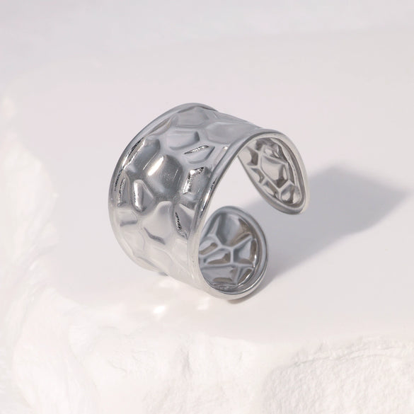 Women's Open Stainless Steel Ring With Water Ripple Light Luxury Style Electroplated