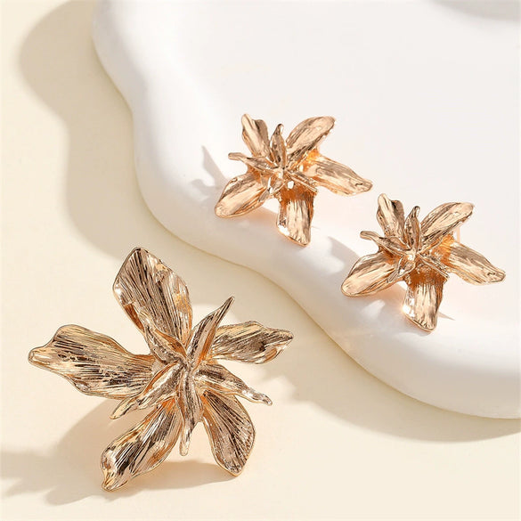 Women's Oversized Flower Hoop Earrings Set Electroplated Zinc Alloy With Stainless Steel Ear Posts And Floral Statement Style