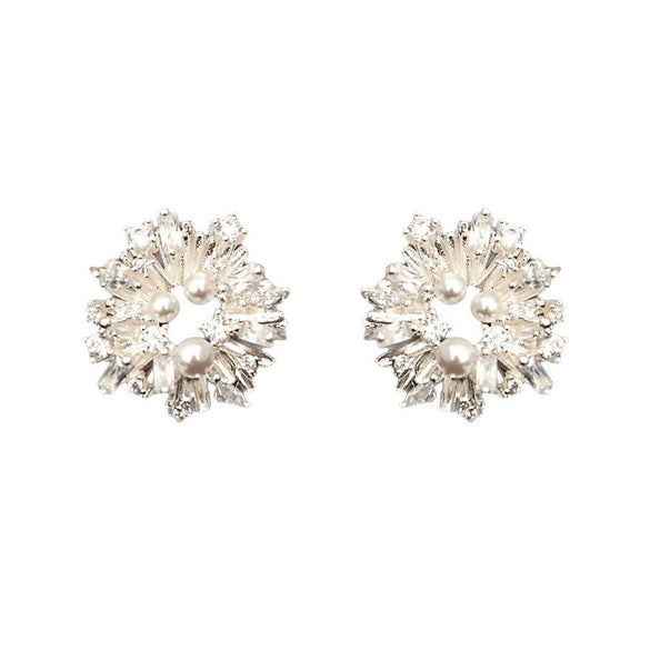Women's Pearl Geometric Sunflower Copper Electroplated Earrings Fashion Style