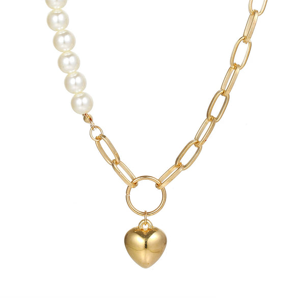 Women's Pearl Necklace With Alloy Love Pendant Geometric Pattern Highend Style