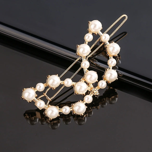 Women's Pearlembellished Frog Buckle Hairpin Side Clip Elegant Bangs Hair Accessory